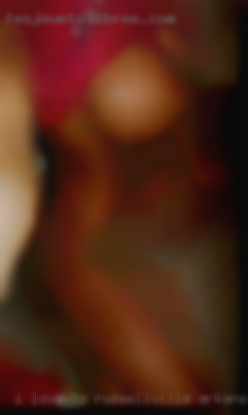 I love to experiment in Russellville, Arkansas and get kinky.